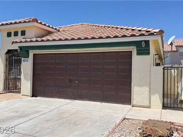 4371 Silver Bay Street, Las Vegas, NV 89147