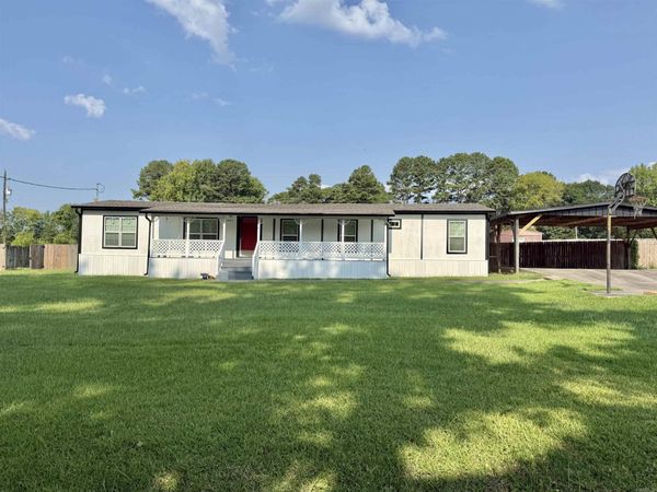5207 N Shobe Road, Alexander, AR 72022