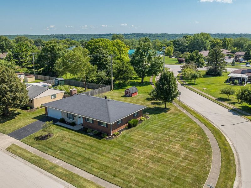 185 Katy Lane, Englewood, OH 45322 Photo 4
