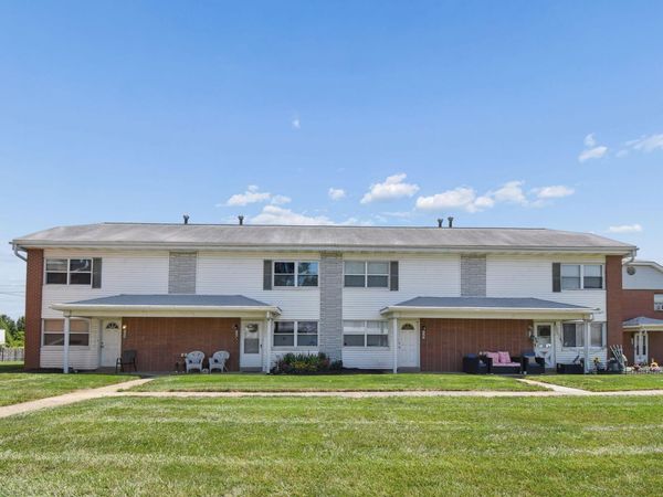 129 Buckeye Circle, Columbus, OH 43217