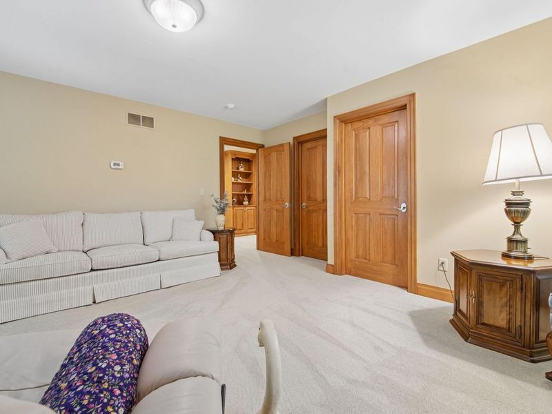 388 Lily Pond Court, Columbus, OH 43230 Photo 44