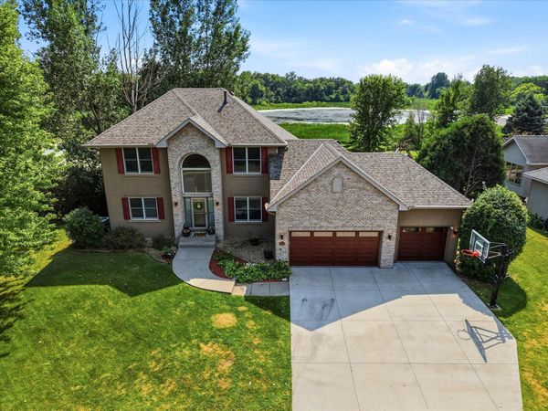 18043 Gladstone Boulevard N, Maple Grove, MN 55311