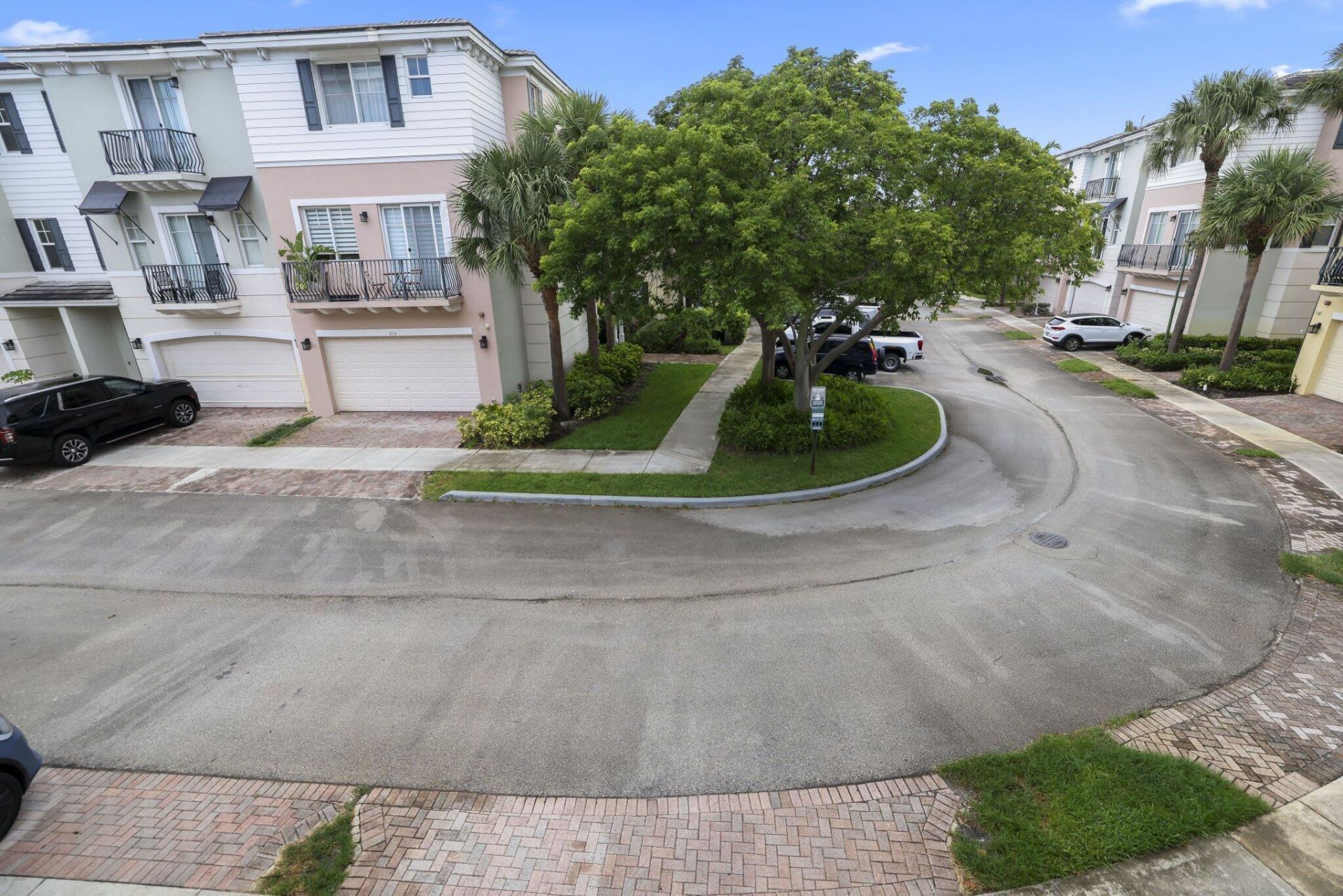 616 NW 38th Circle, Boca Raton, FL 33431 Photo