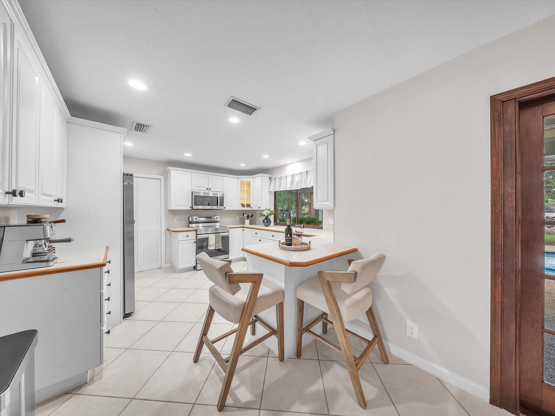 9651 Conch Shell Manor, Plantation, FL 33324 Photo