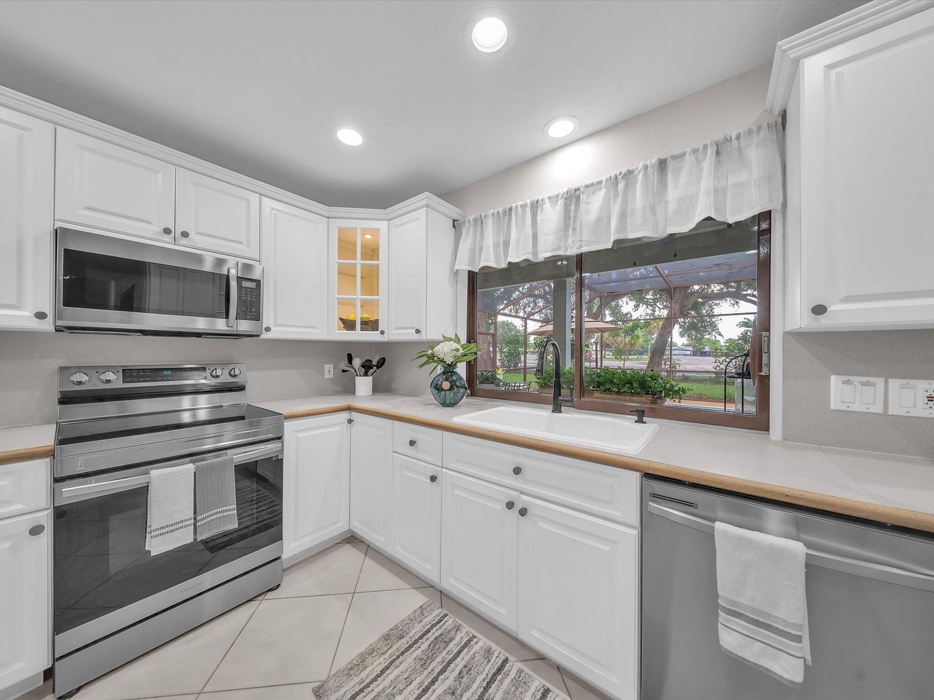 9651 Conch Shell Manor, Plantation, FL 33324 Photo