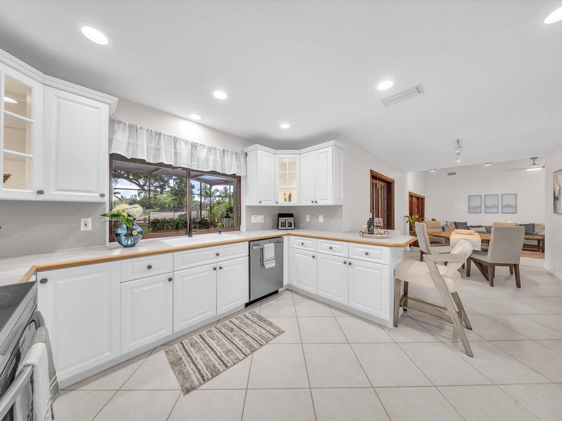 9651 Conch Shell Manor, Plantation, FL 33324 Photo