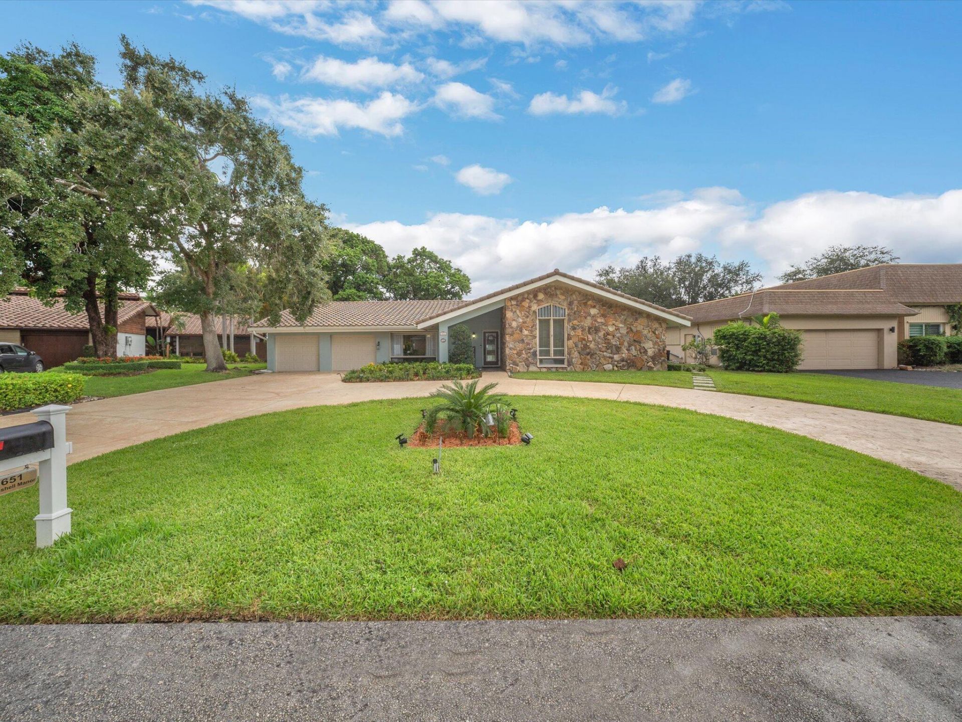 9651 Conch Shell Manor, Plantation, FL 33324 Photo