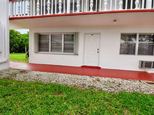 264 Northampton N, West Palm Beach, FL 33417