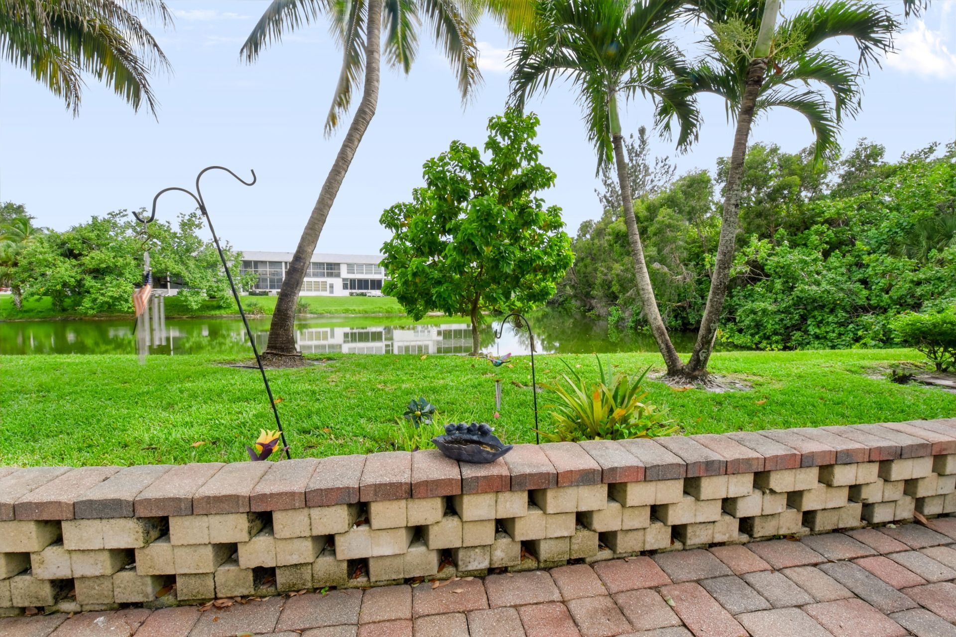 264 Northampton N, West Palm Beach, FL 33417 Photo
