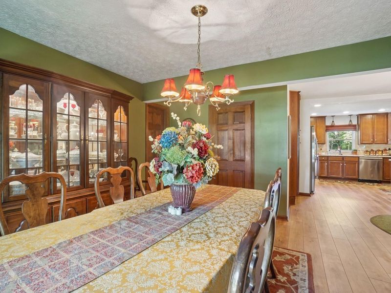 4577 E Johnstown Road, Columbus, OH 43230 Photo 13