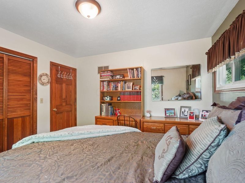 4577 E Johnstown Road, Columbus, OH 43230 Photo 24