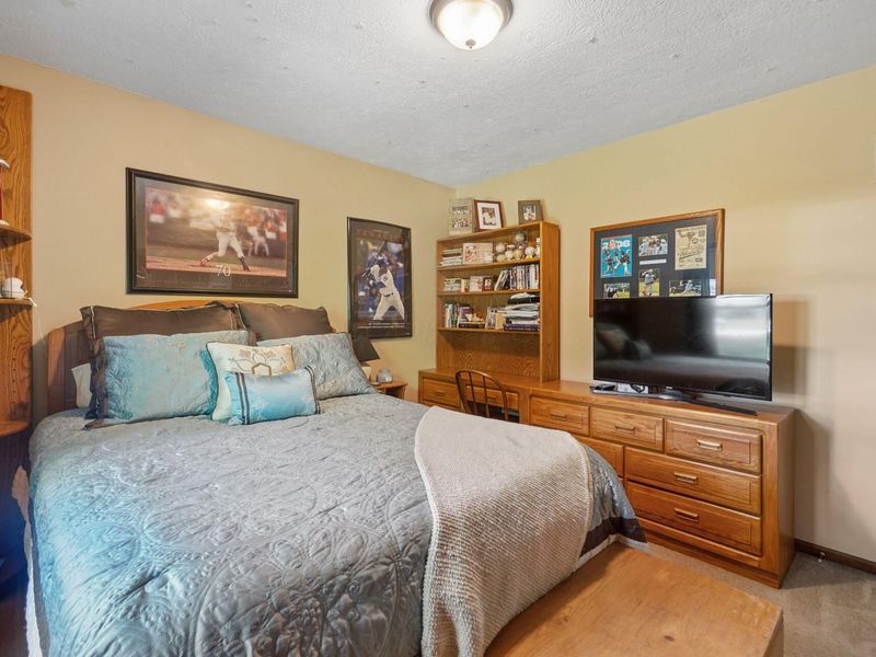 4577 E Johnstown Road, Columbus, OH 43230 Photo 26