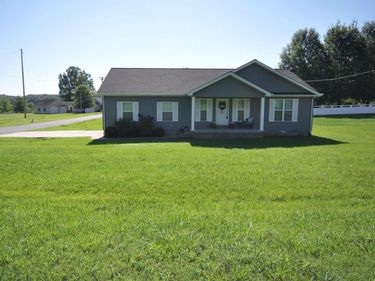 1238 Robinwood Drive, Benton, KY 42025