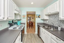 1575 Blaze Lane photo 4