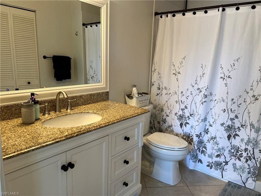 1140 Sarah Jean Cir , Unit 205, Naples, FL 34110 Photo
