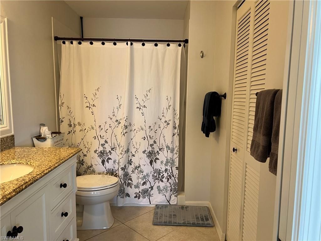 1140 Sarah Jean Cir , Unit 205, Naples, FL 34110 Photo