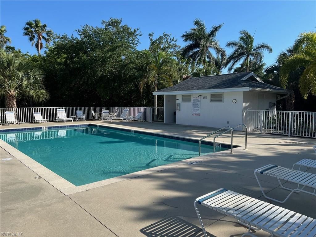 1140 Sarah Jean Cir , Unit 205, Naples, FL 34110 Photo