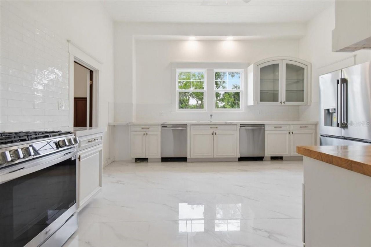 1103 N Jefferson Street, Perry, FL 32347 Photo