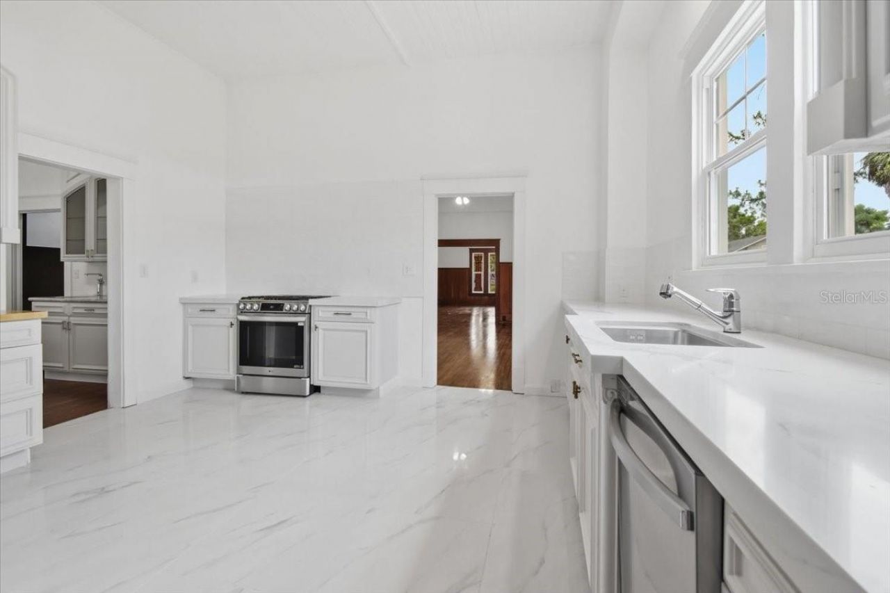 1103 N Jefferson Street, Perry, FL 32347 Photo