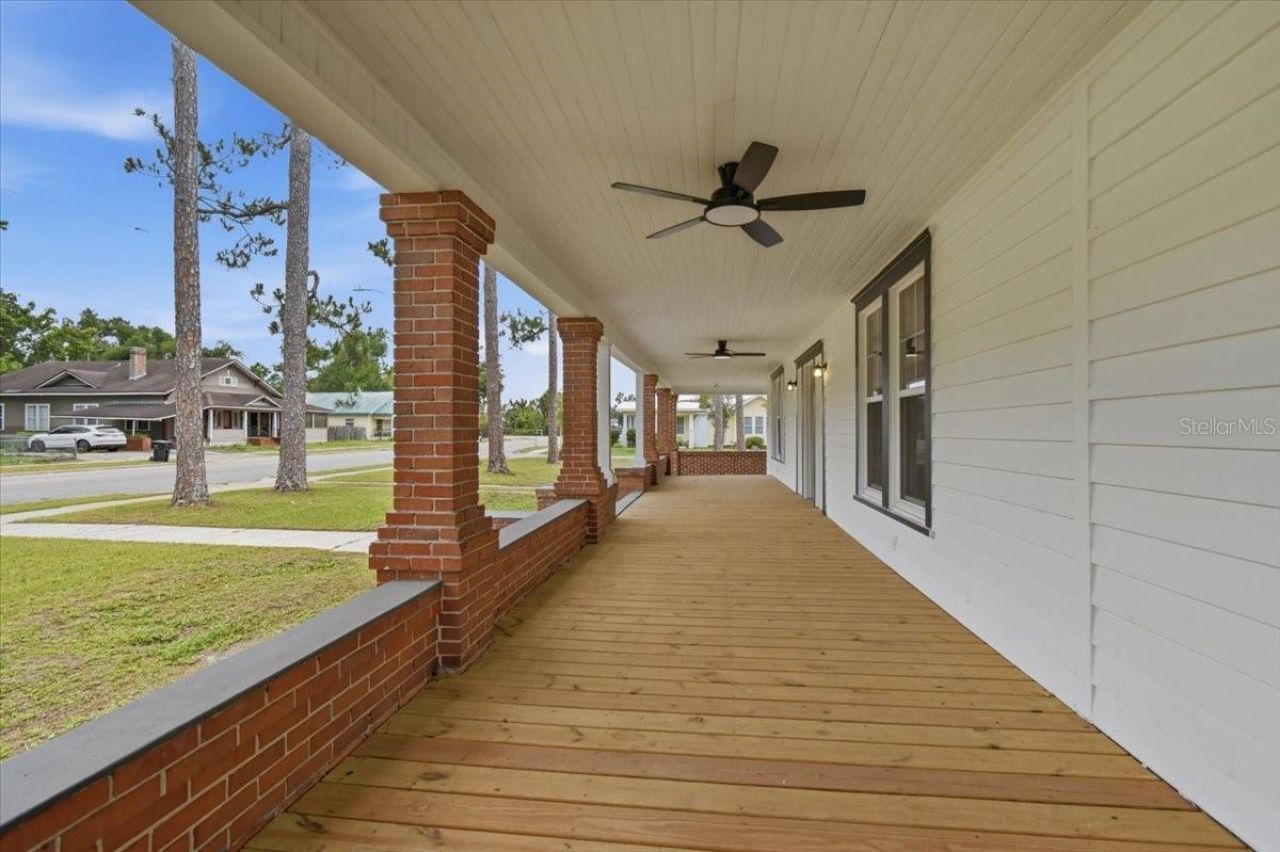 1103 N Jefferson Street, Perry, FL 32347 Photo