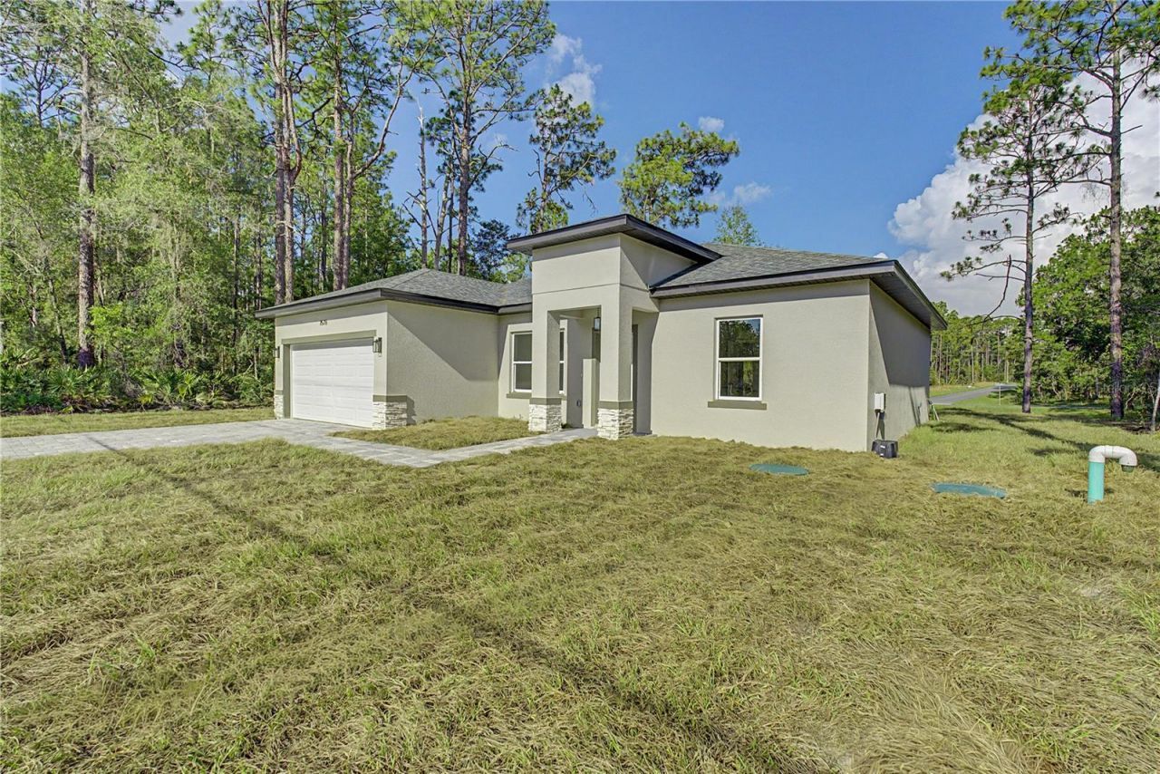 7578 N Galena Avenue , Citrus Springs, FL 34434 Main Photo