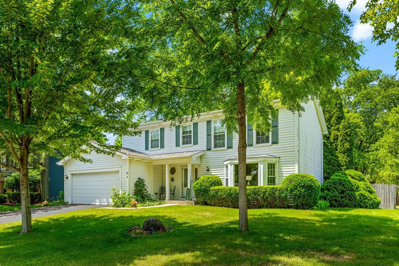 65 Cottonwood Circle, Batavia, IL 60510 Main Photo