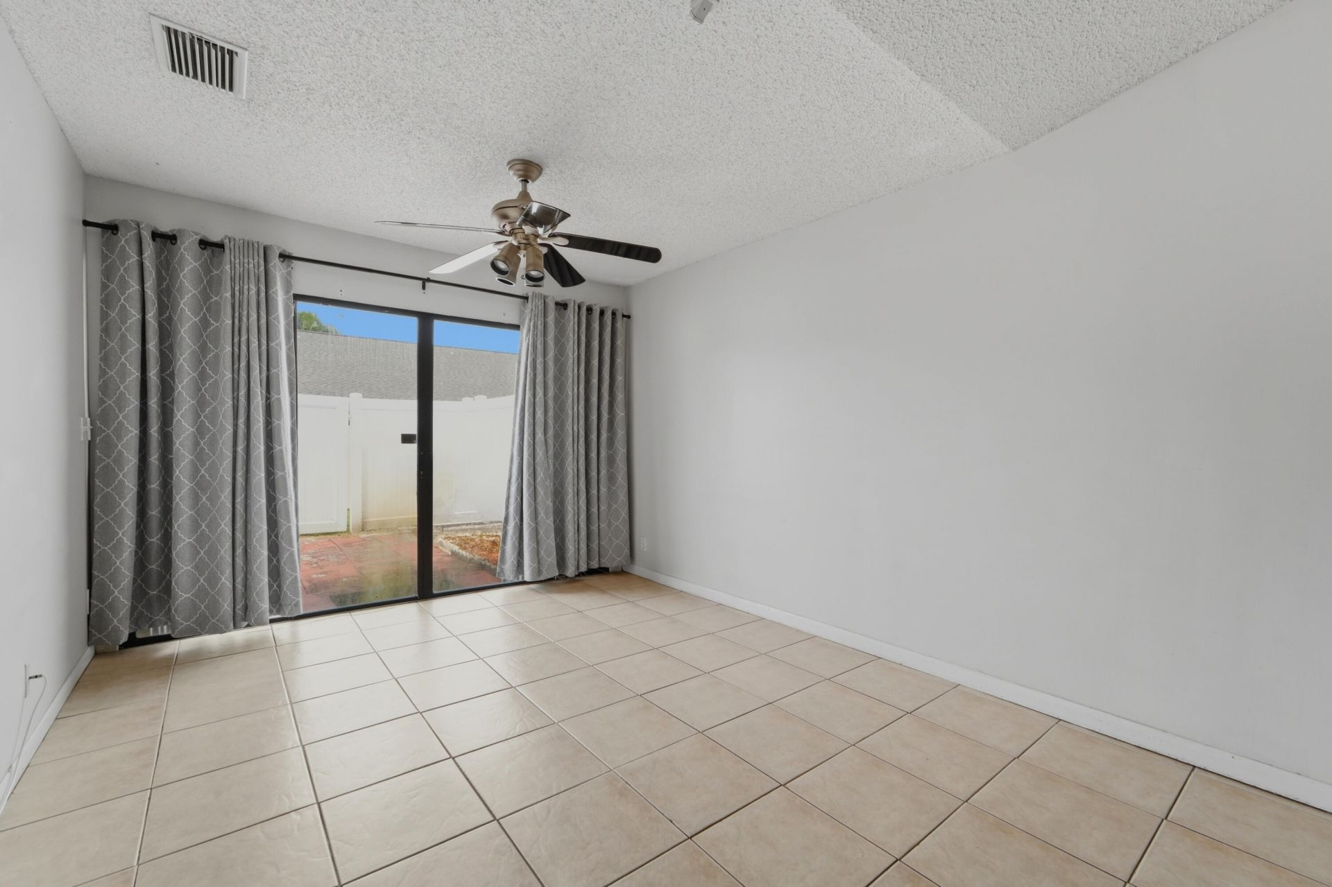 4520 Feivel Road, Unit 49, West Palm Beach, FL 33417 Photo