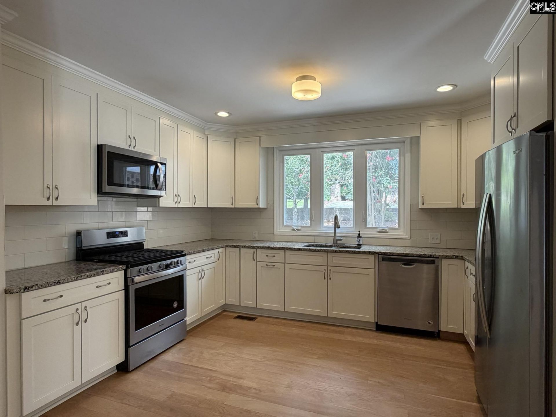255 Mason Drive  Photo 16