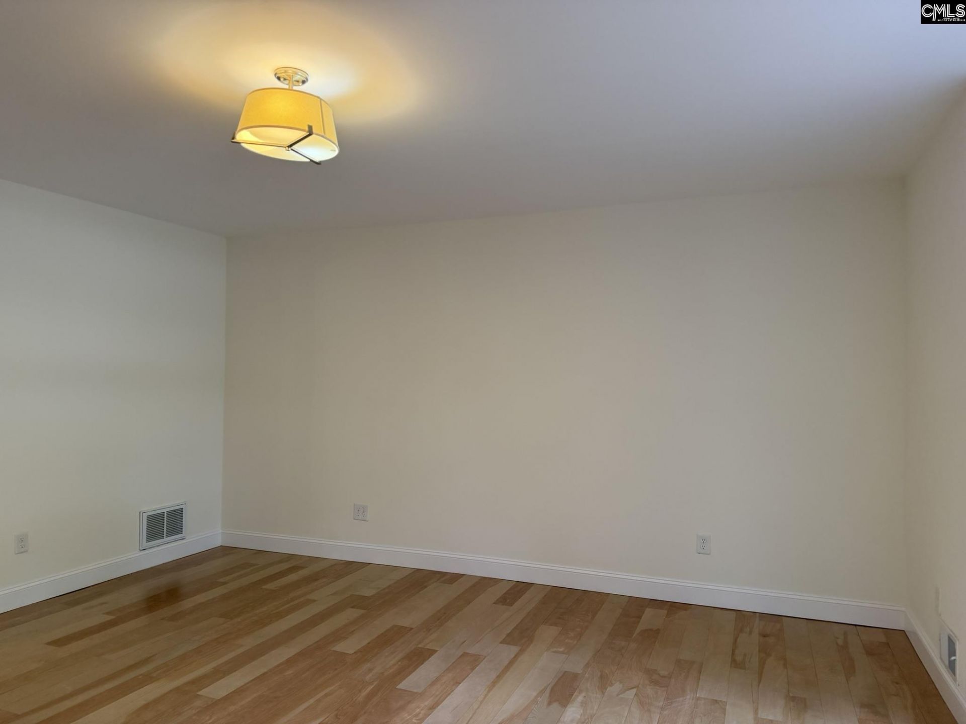 255 Mason Drive Photo 30