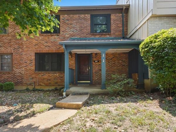 2344 Hidden Meadow Lane, Ballwin, MO 63021