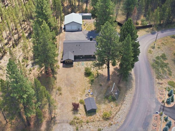 54634 Silver Fox Drive, Bend, OR 97707