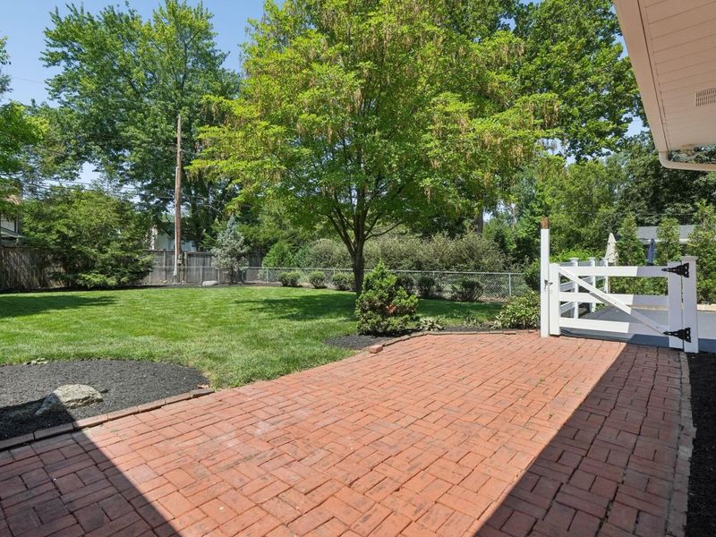2929 Pickwick Drive, Columbus, OH 43221 Photo 63