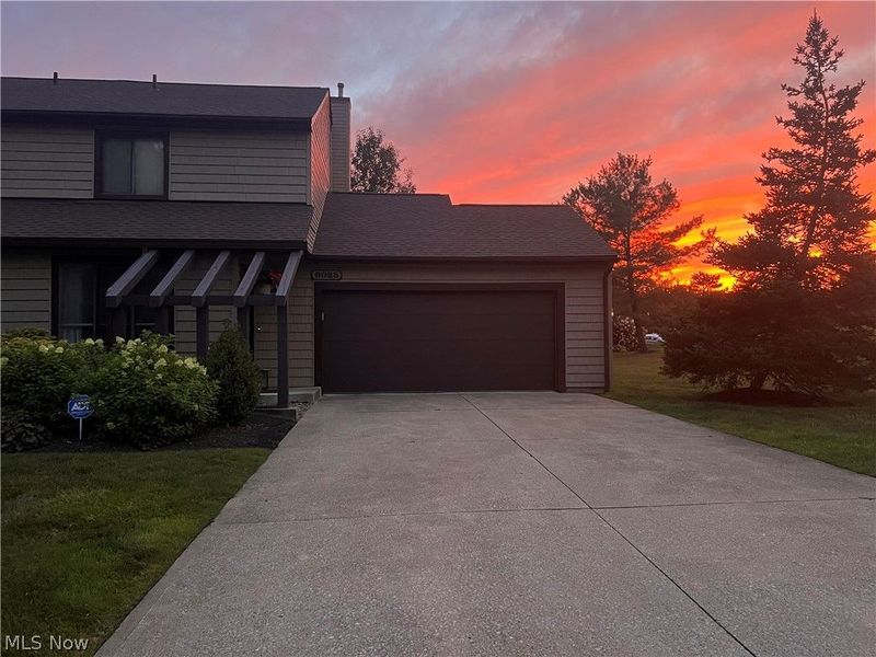 9025 Patriot Drive, Streetsboro, OH 44241 Photo 2