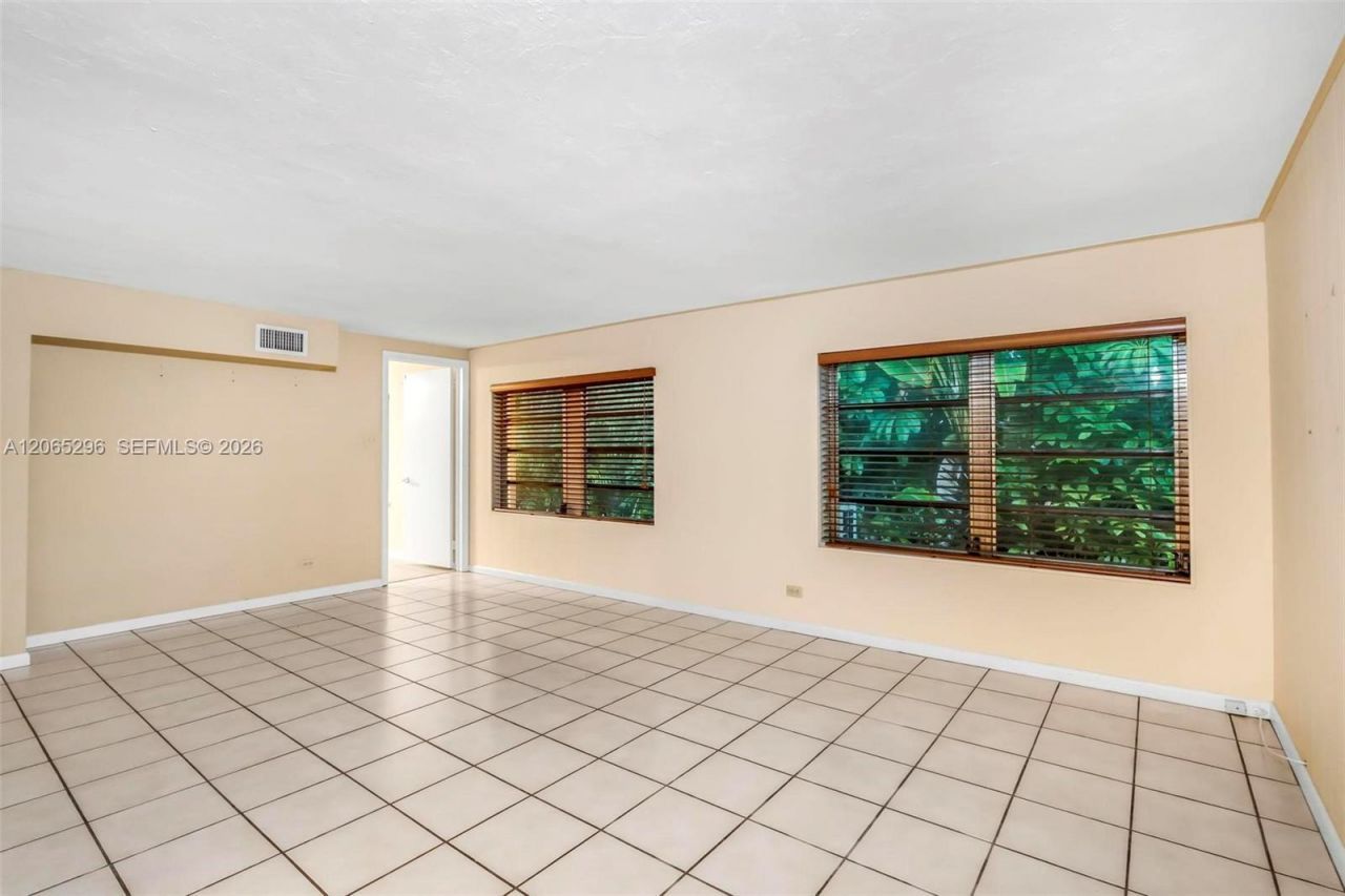 11624 SW 93rd St, Miami, FL 33176 Photo
