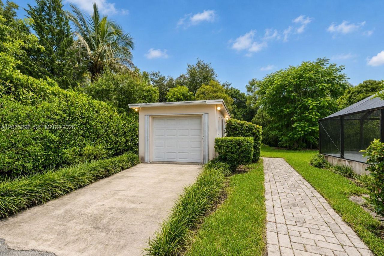 11624 SW 93rd St, Miami, FL 33176 Photo