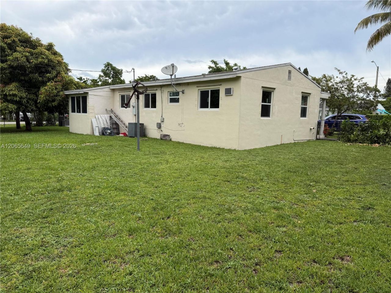 10860 NE 11th Ave, Miami, FL 33161 Photo