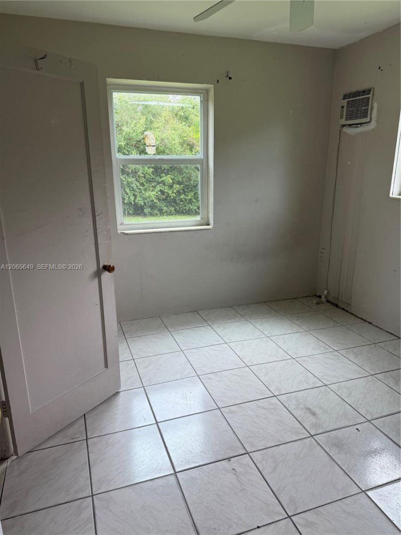 10860 NE 11th Ave, Miami, FL 33161 Photo