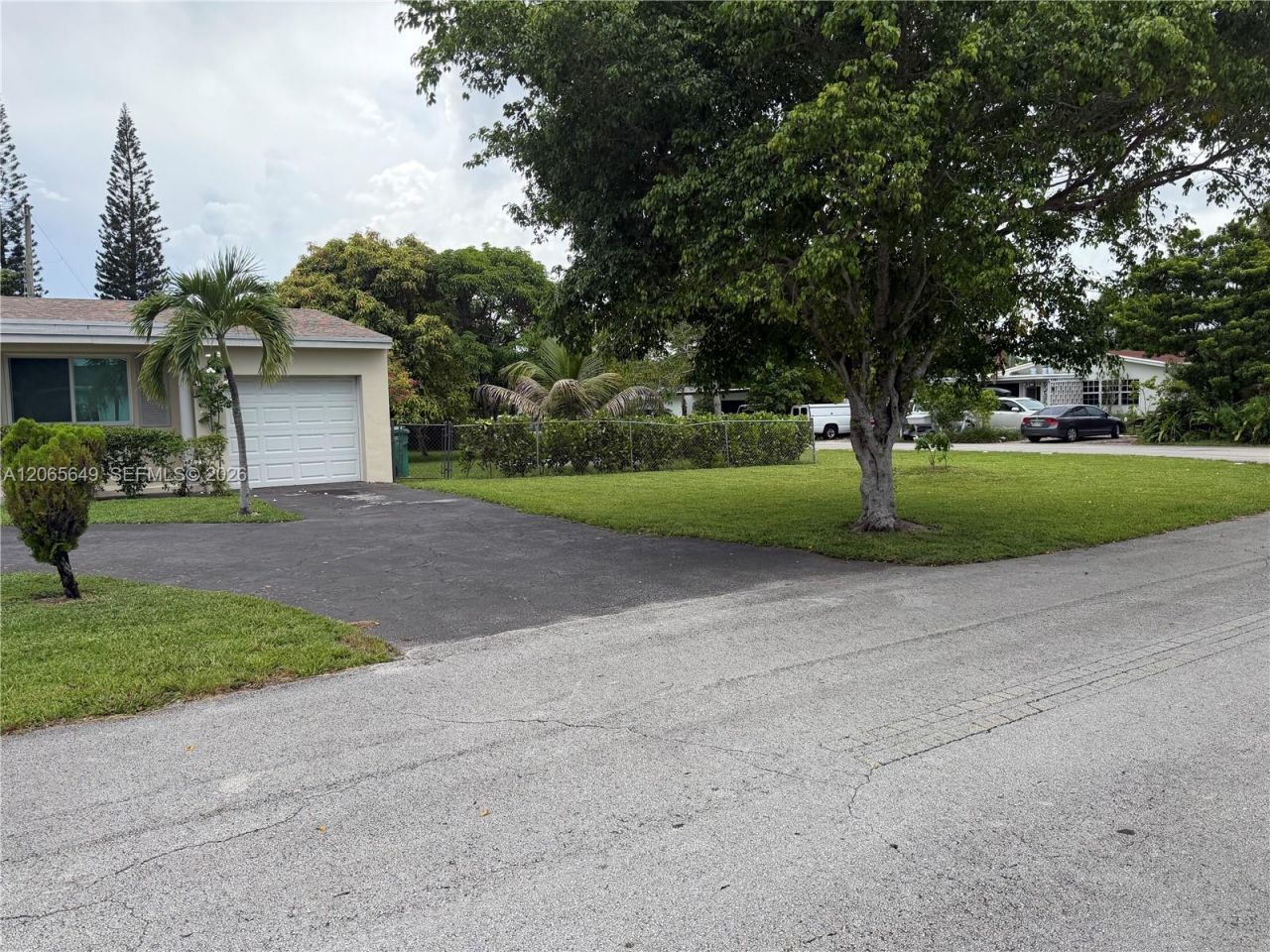 10860 NE 11th Ave, Miami, FL 33161 Photo