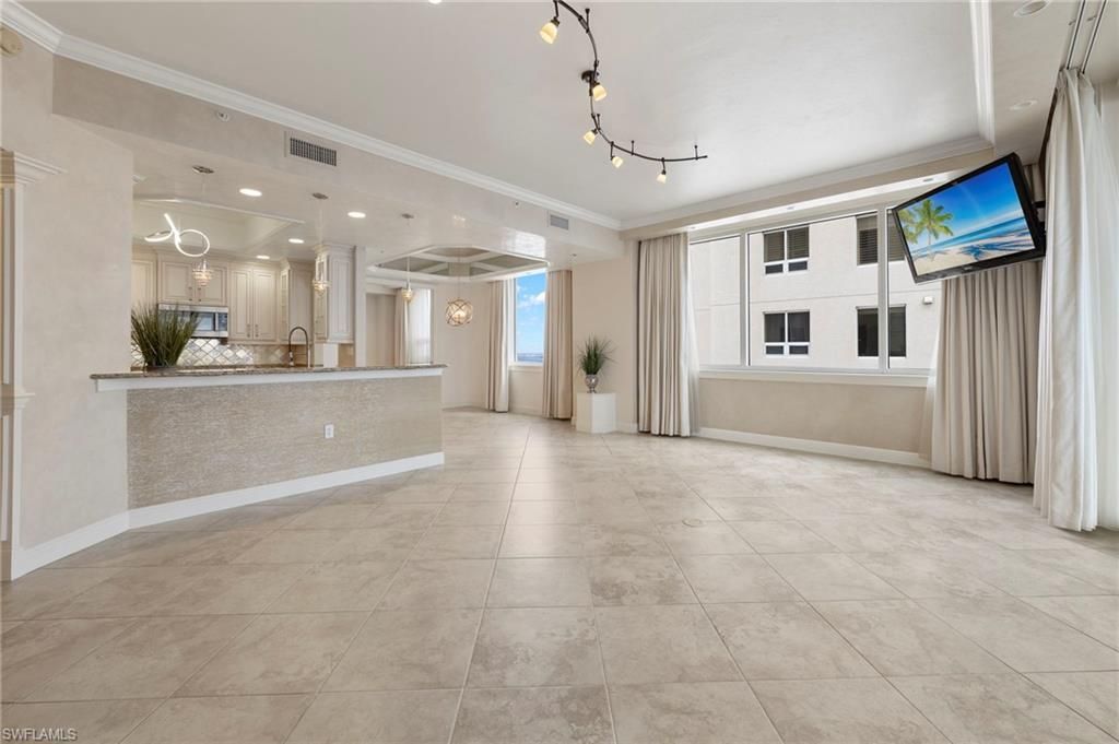 2090 W 1st St, Unit E2605, Fort Myers, FL 33901 Photo