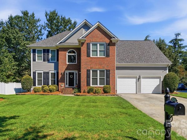 6912 Royce Court, Charlotte, NC 28277