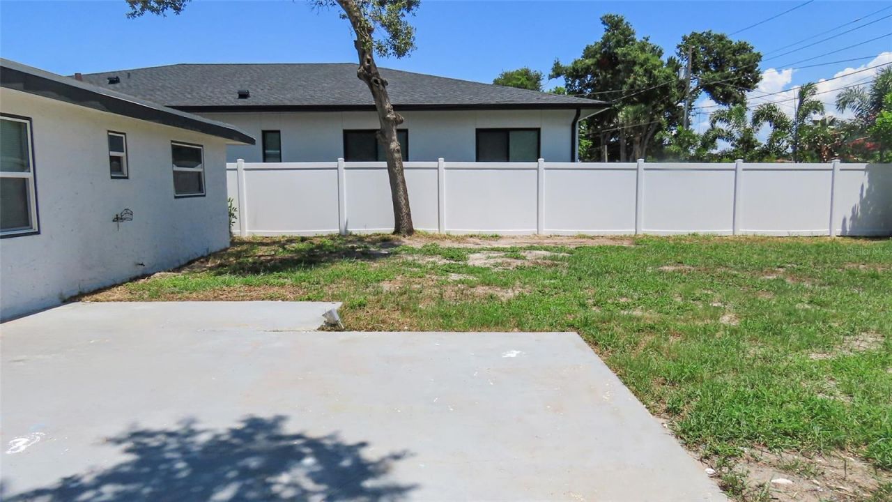 4594 17th Avenue N, Saint Petersburg, FL 33713 Photo