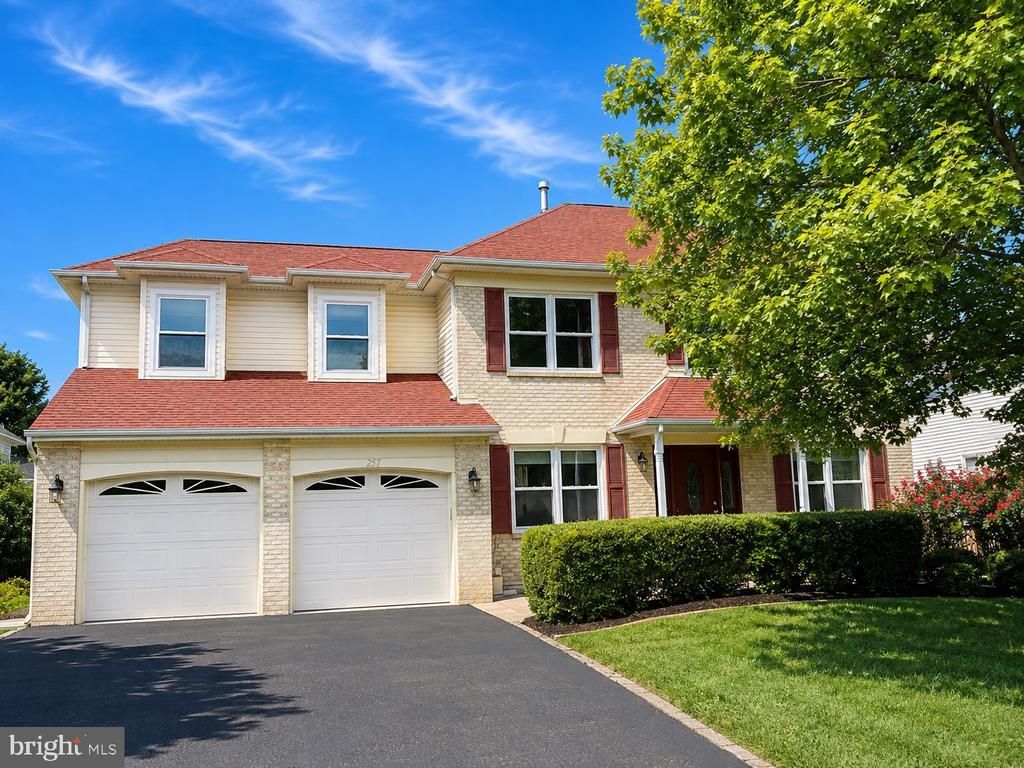 227 SHELLY DRIVE , COLLEGEVILLE, PA 19426
