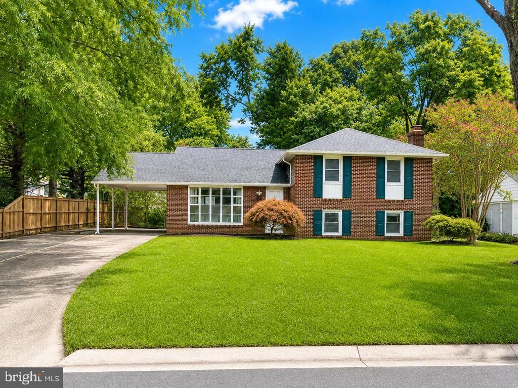 1402 MULLINS STREET , SILVER SPRING, MD 20904