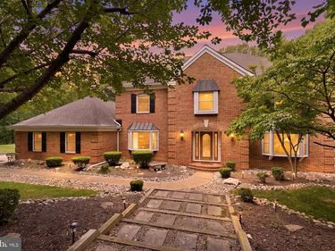 7124 IVAKOTA ROAD, CLIFTON, VA 20124
