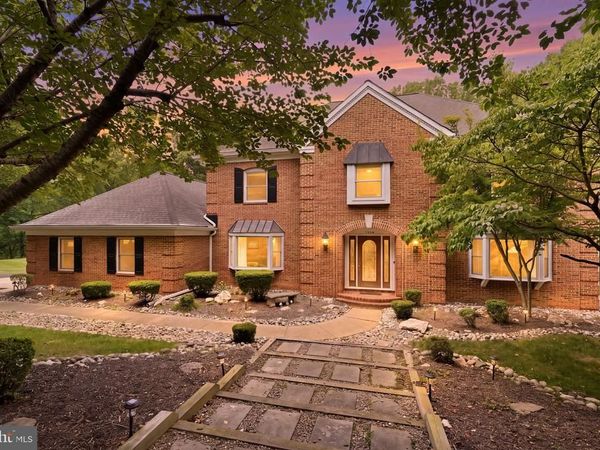 7124 IVAKOTA ROAD, CLIFTON, VA 20124
