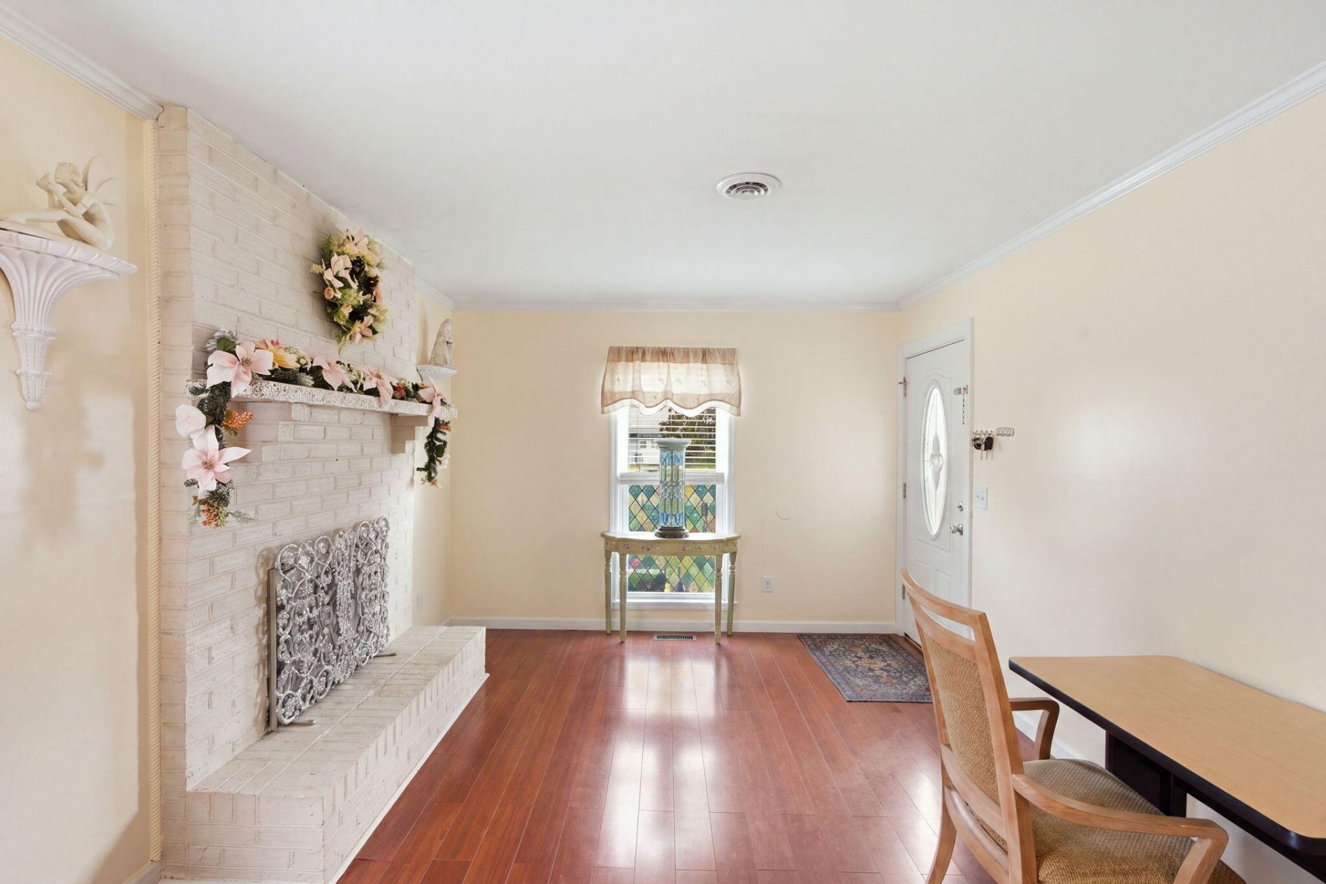 4469 Outwood Drive Photo 5