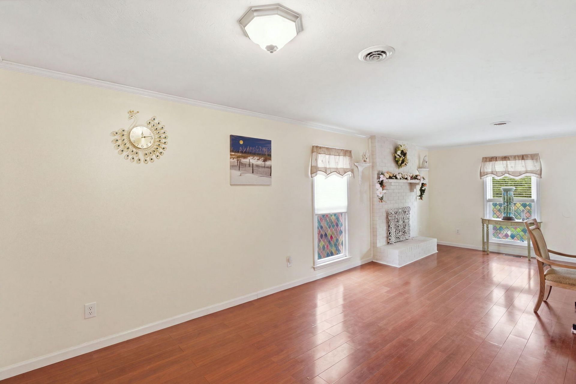 4469 Outwood Drive Photo 7