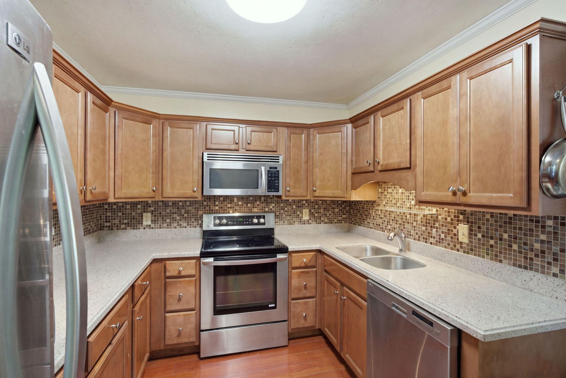 4469 Outwood Drive Photo 9