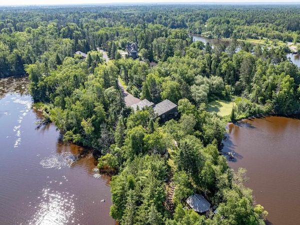 26 St. Albans Rd, Superior, WI 54880