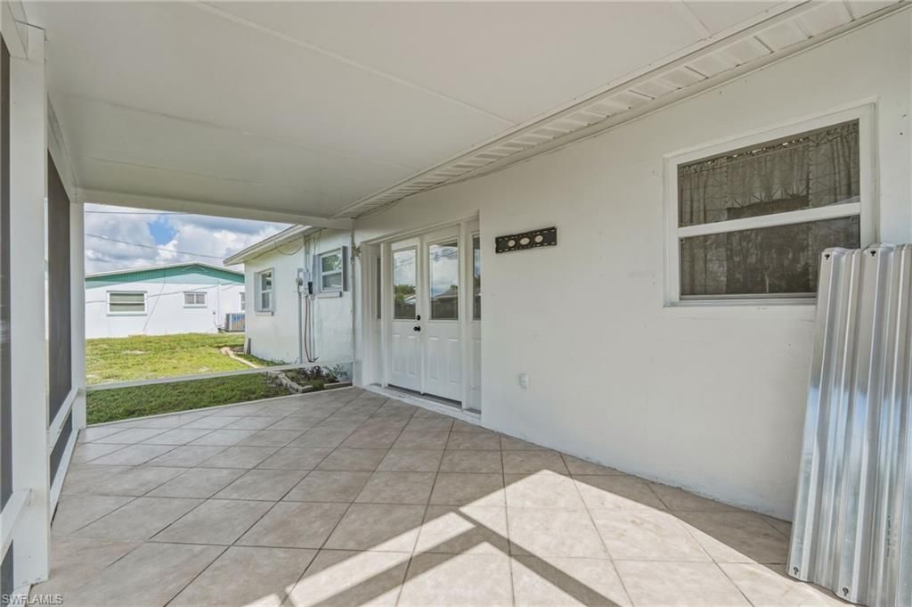 18186 Iris Rd , Fort Myers, FL 33967 Photo